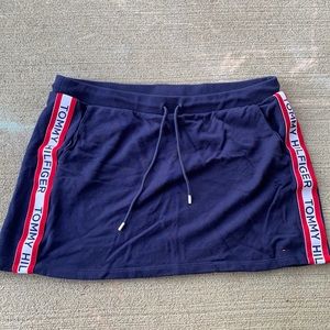 Tommy Hilfiger skirt L/XL
